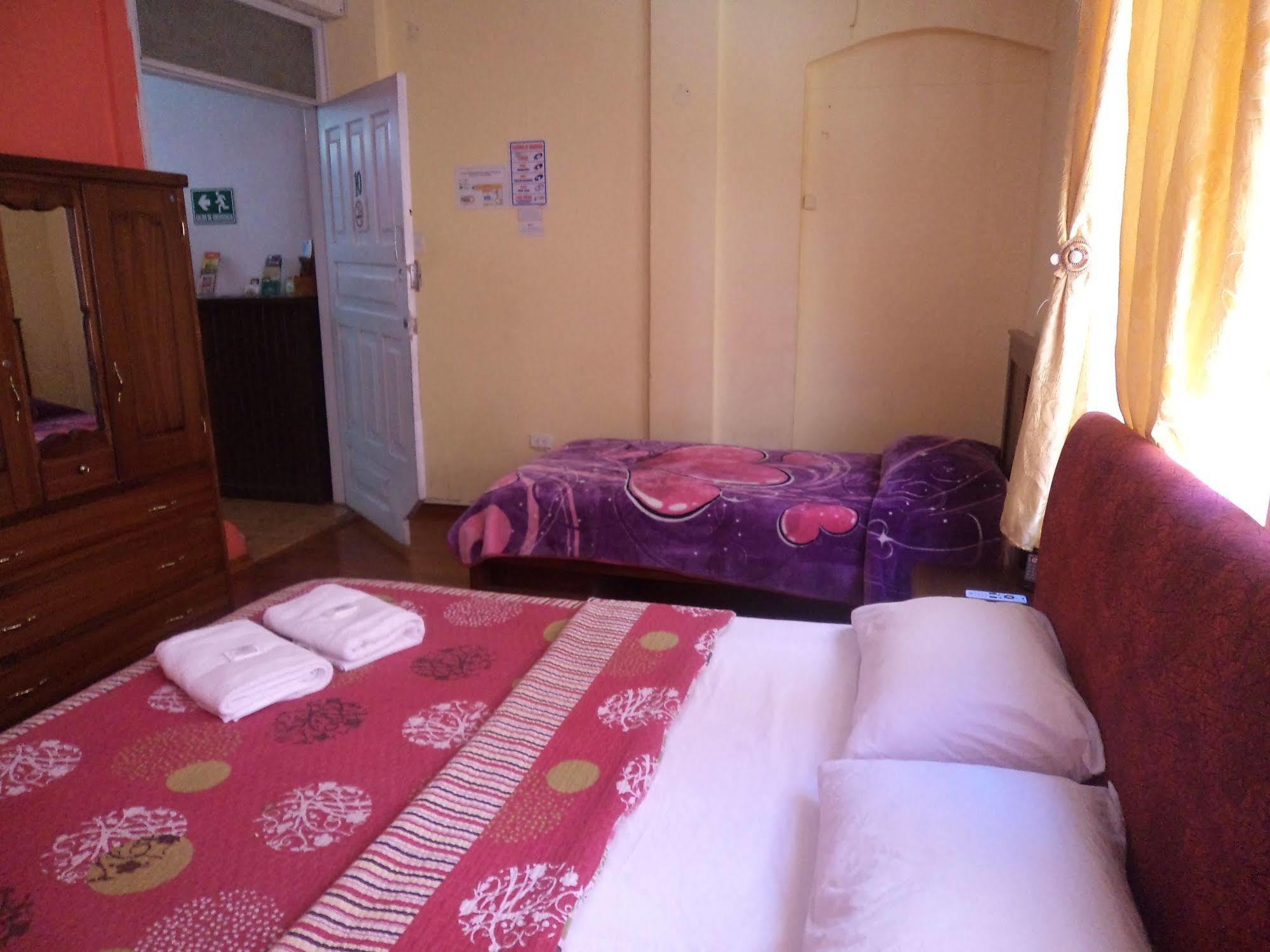 Hostal Imperial Quito Eksteriør bilde
