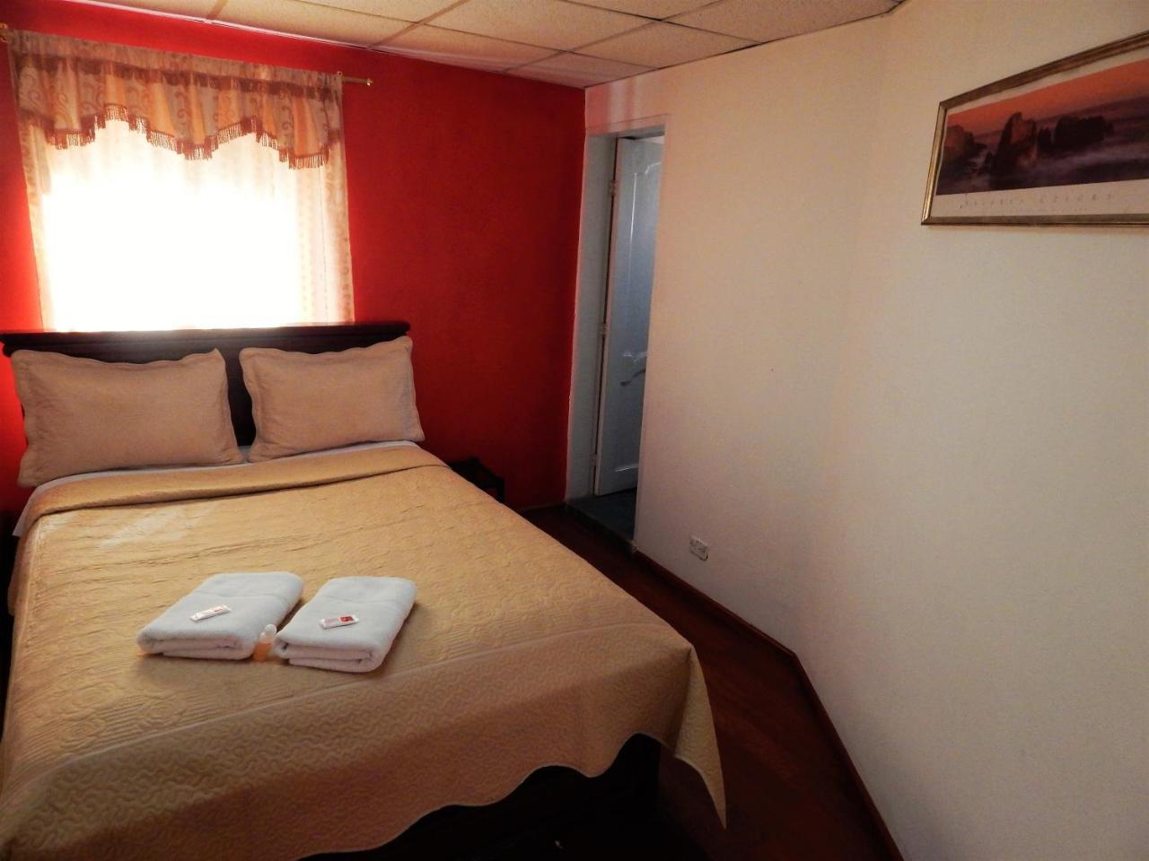 Hostal Imperial Quito Eksteriør bilde
